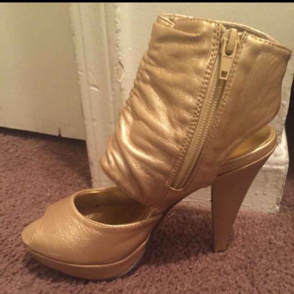 Gold heels